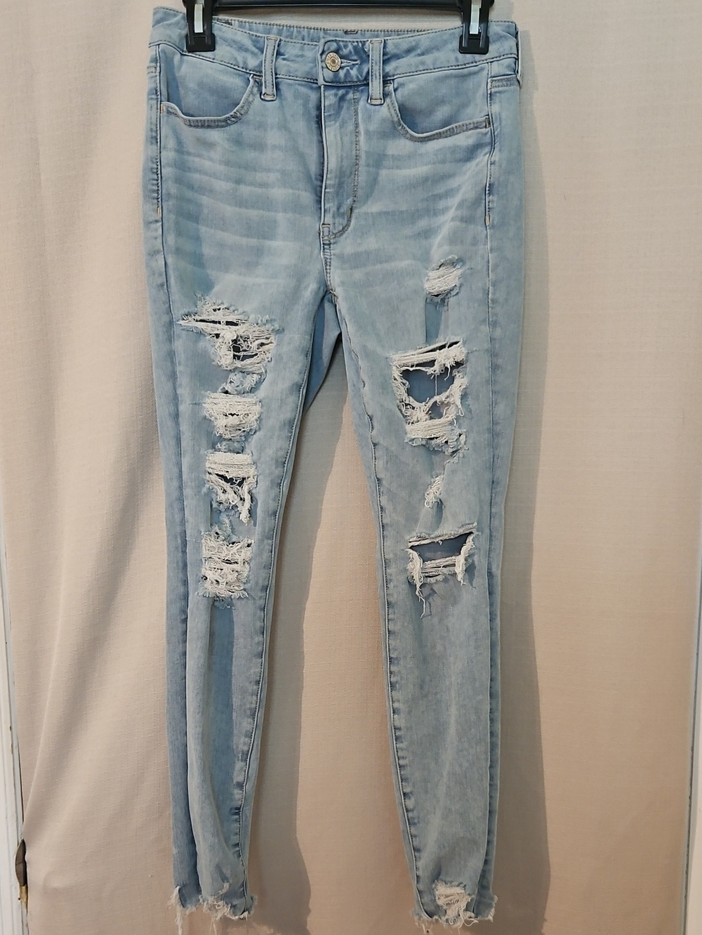 American Eagle Outfitters Light Blue Ripped Skinny Jeans